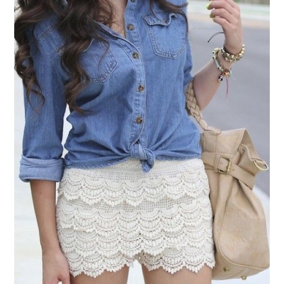 Express Pants - Express lace shorts